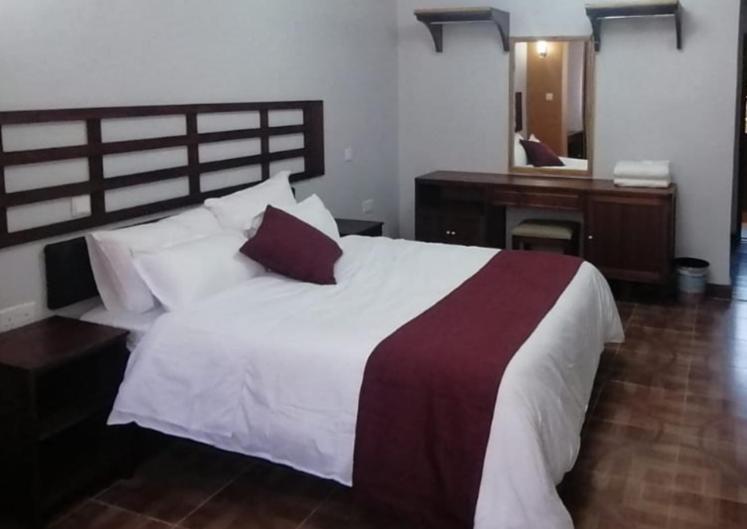 Edgewood Country Place Hotel Thika Bagian luar foto